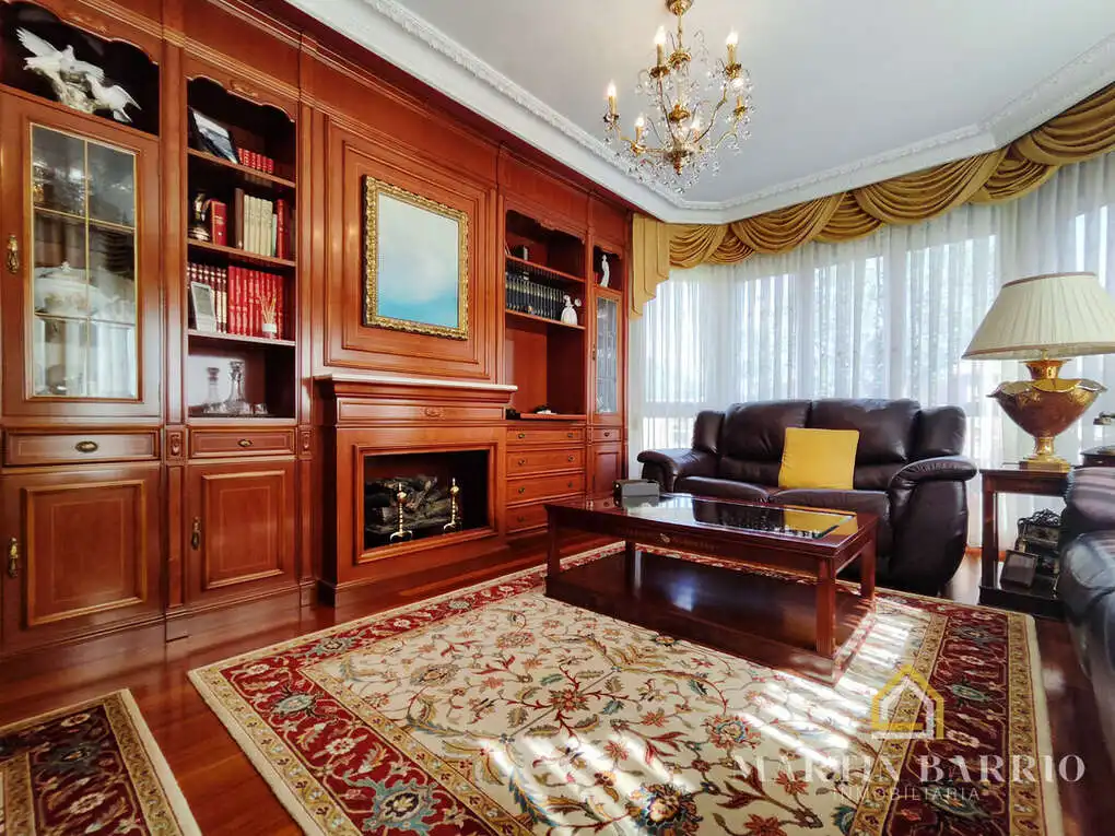 Wohnzimmer von Wohnung zum Verkauf in Muskiz mit Heizung, Privatgarten und Terrasse