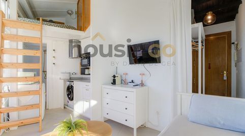 Foto 4 de Ático de alquiler en Menéndez Pelayo, Ibiza de Madrid, Madrid Capital