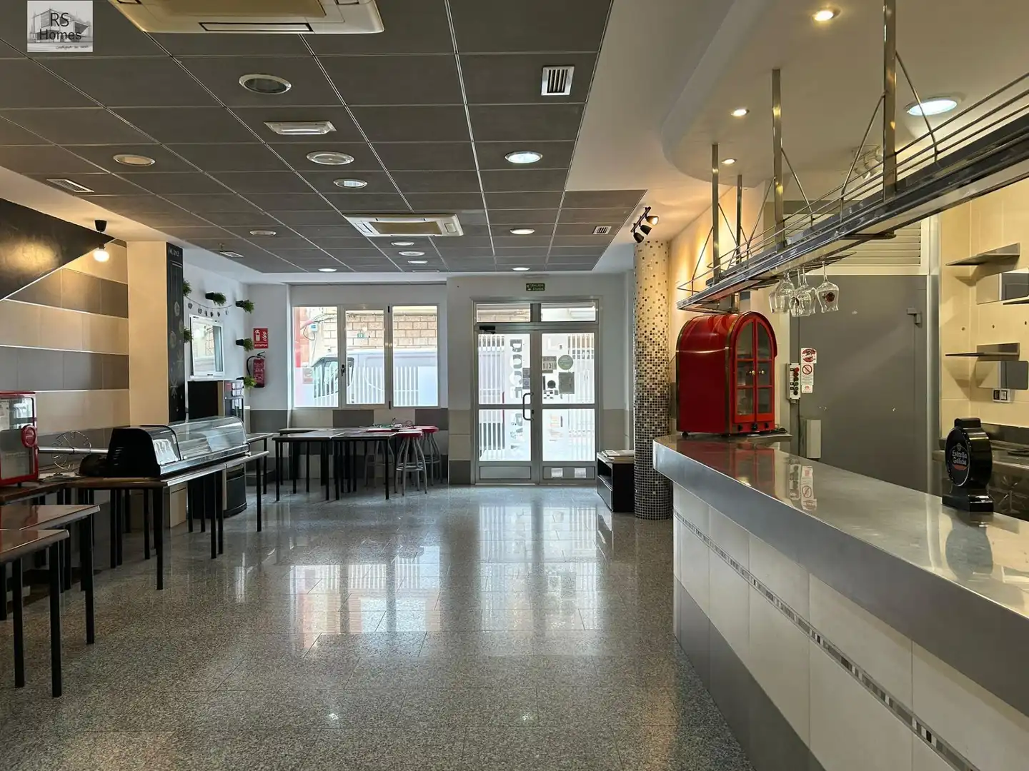 Local de alquiler en La Pobla de Vallbona con Aire acondicionado