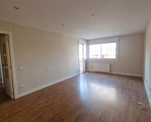 Bedroom of Flat for sale in Cerdanyola del Vallès  with Air Conditioner, Heating and Parquet flooring