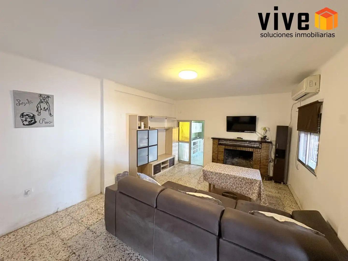 Living room of Detached homes for sale in Mairena del Aljarafe  with Air Conditioner, Heating and Private garden