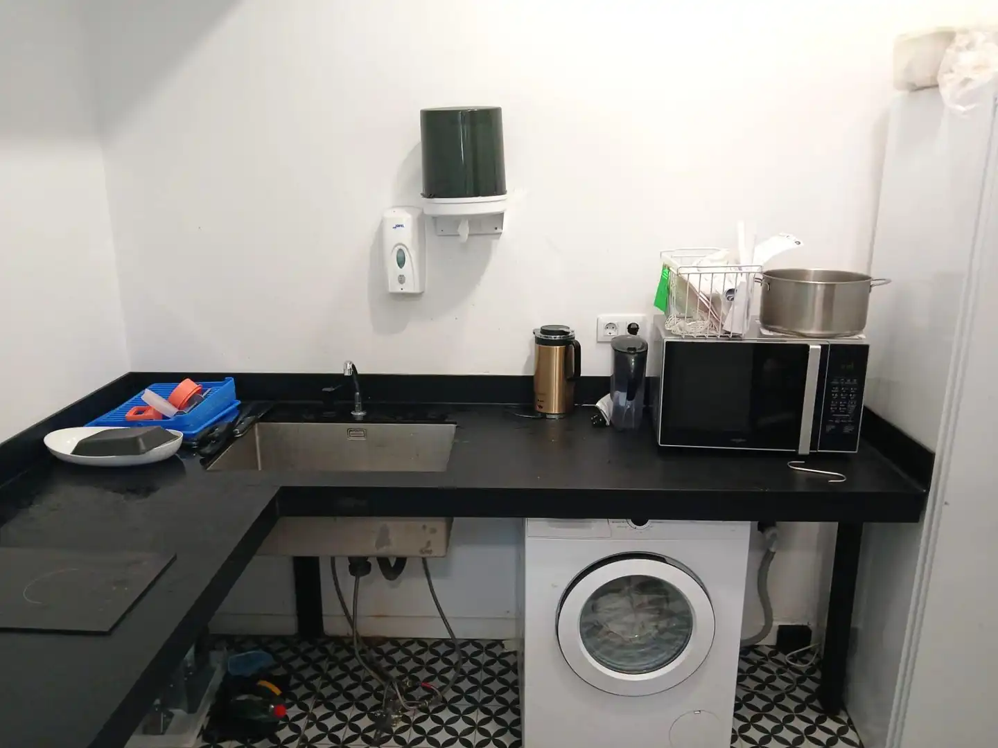 Locale commerciale in cessione a Carrer de Plaute, imagen 35