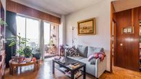 Living room of Flat for sale in  Madrid Capital  with Heating, Parquet flooring and Terrace
