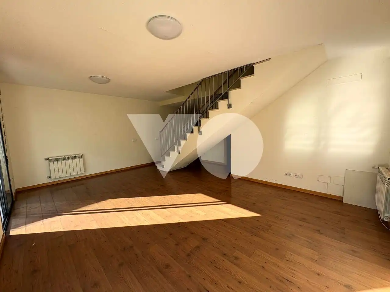Sala d'estar de Casa o xalet en venda en Arganda del Rey amb Aire condicionat, Calefacció i Jardí privat