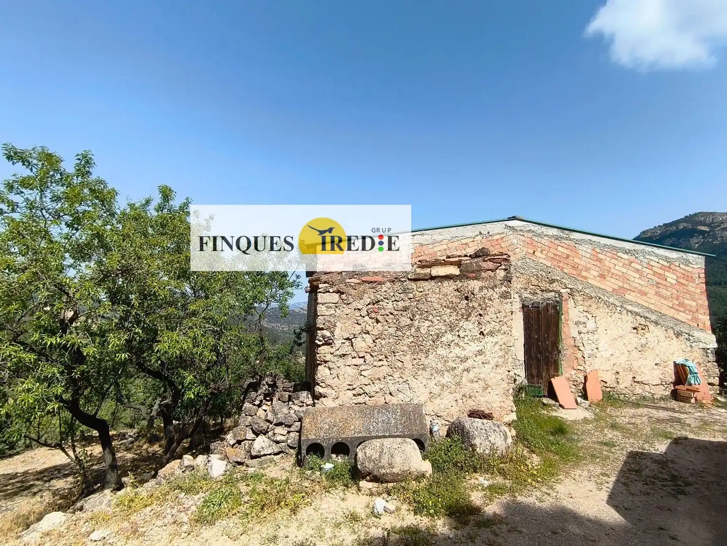 Casa en venta en Alfara de Carles, imagen 3
