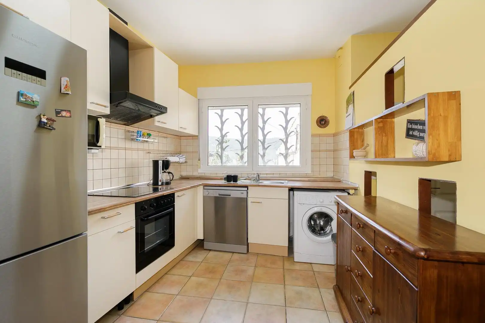 Cuina de Casa o xalet en venda en Moclín amb Aire condicionat, Terrassa i Moblat