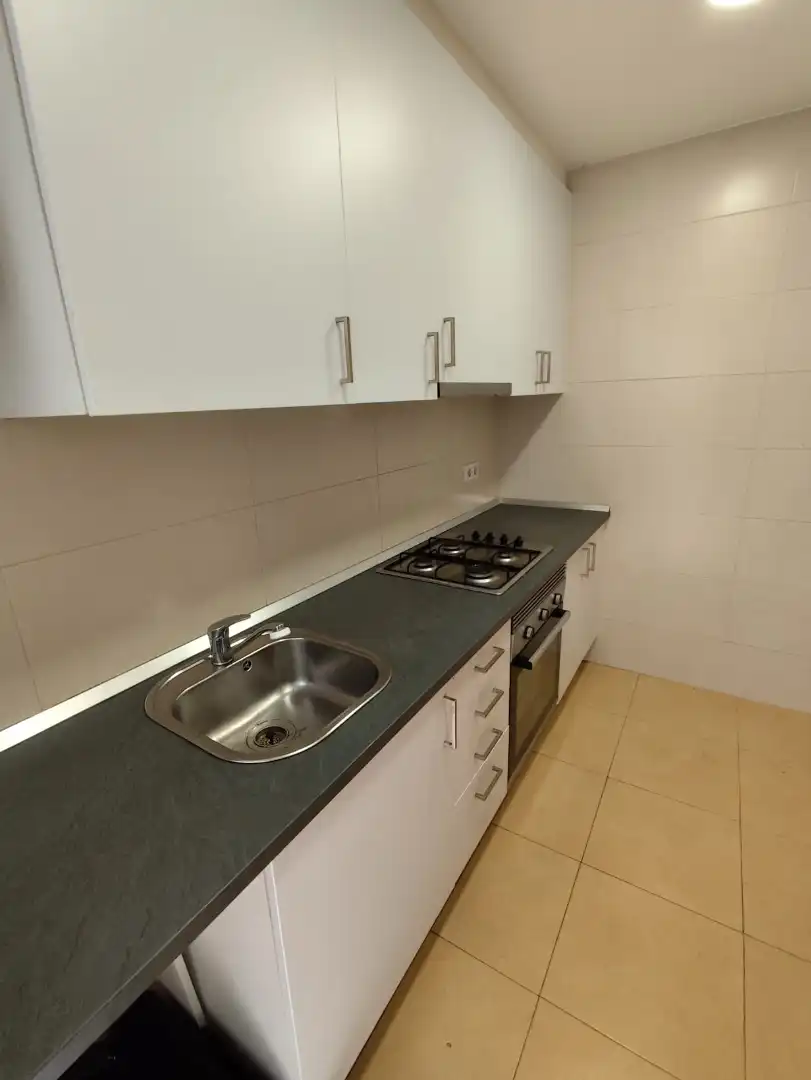 Cocina de Piso en venta en Barcelona con Calefacción, Parquet y Horno