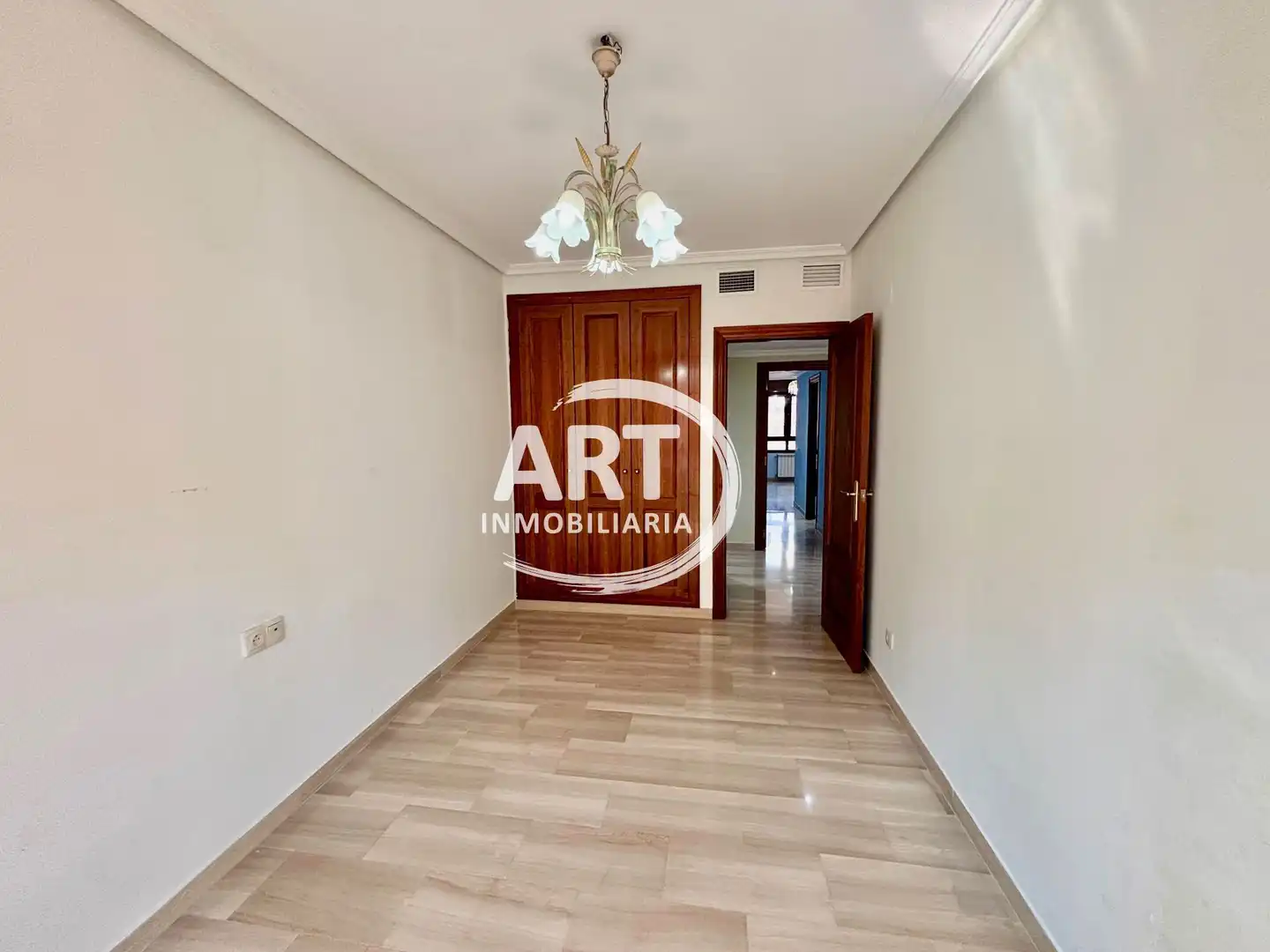 Piso en venta en Valencia con Aire acondicionado, Calefacción y Terraza