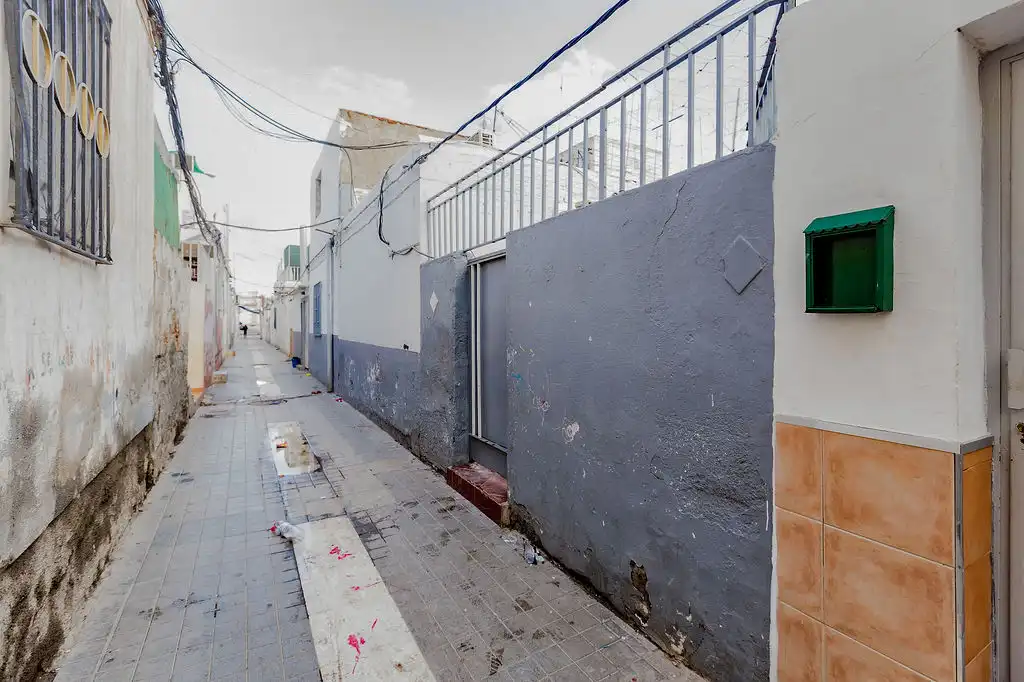 Vista exterior de Piso en venta en Almería
