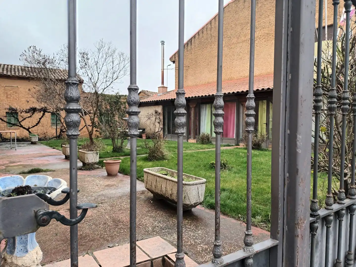 Jardí de Local en venda en El Burgo Ranero 