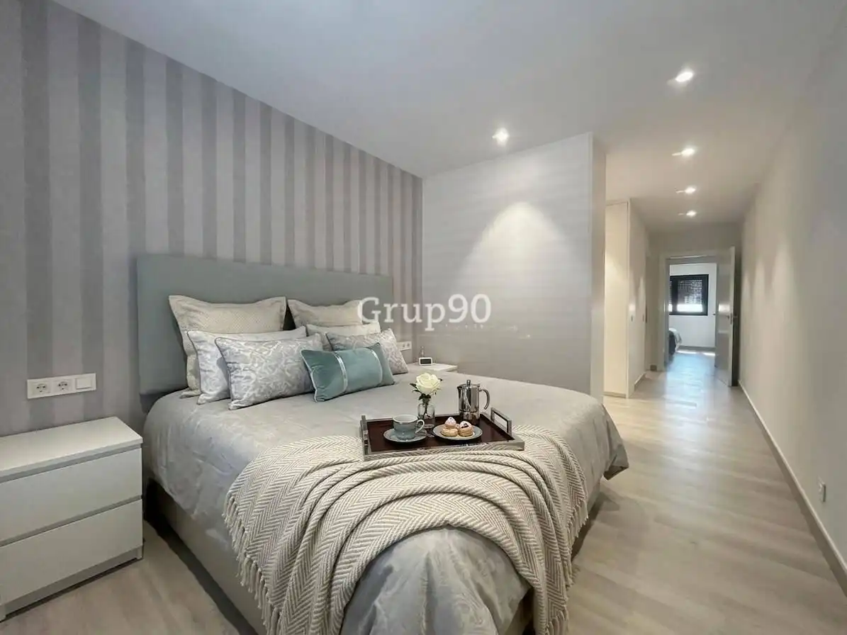 House with pool for sale in Calle BALMES