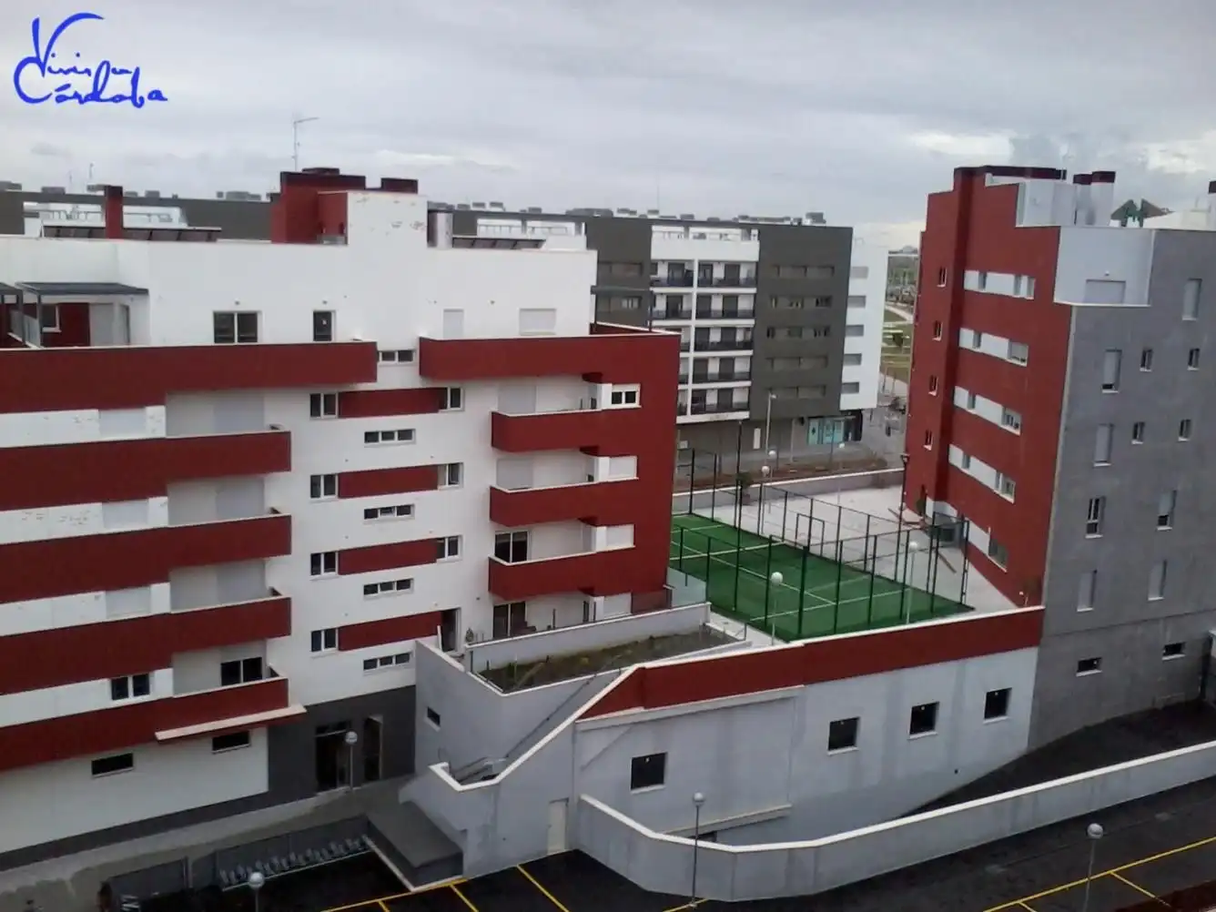 Apartament de lloguer a Pintora Maruja Mallo, Tablero Bajo - Arruzafilla