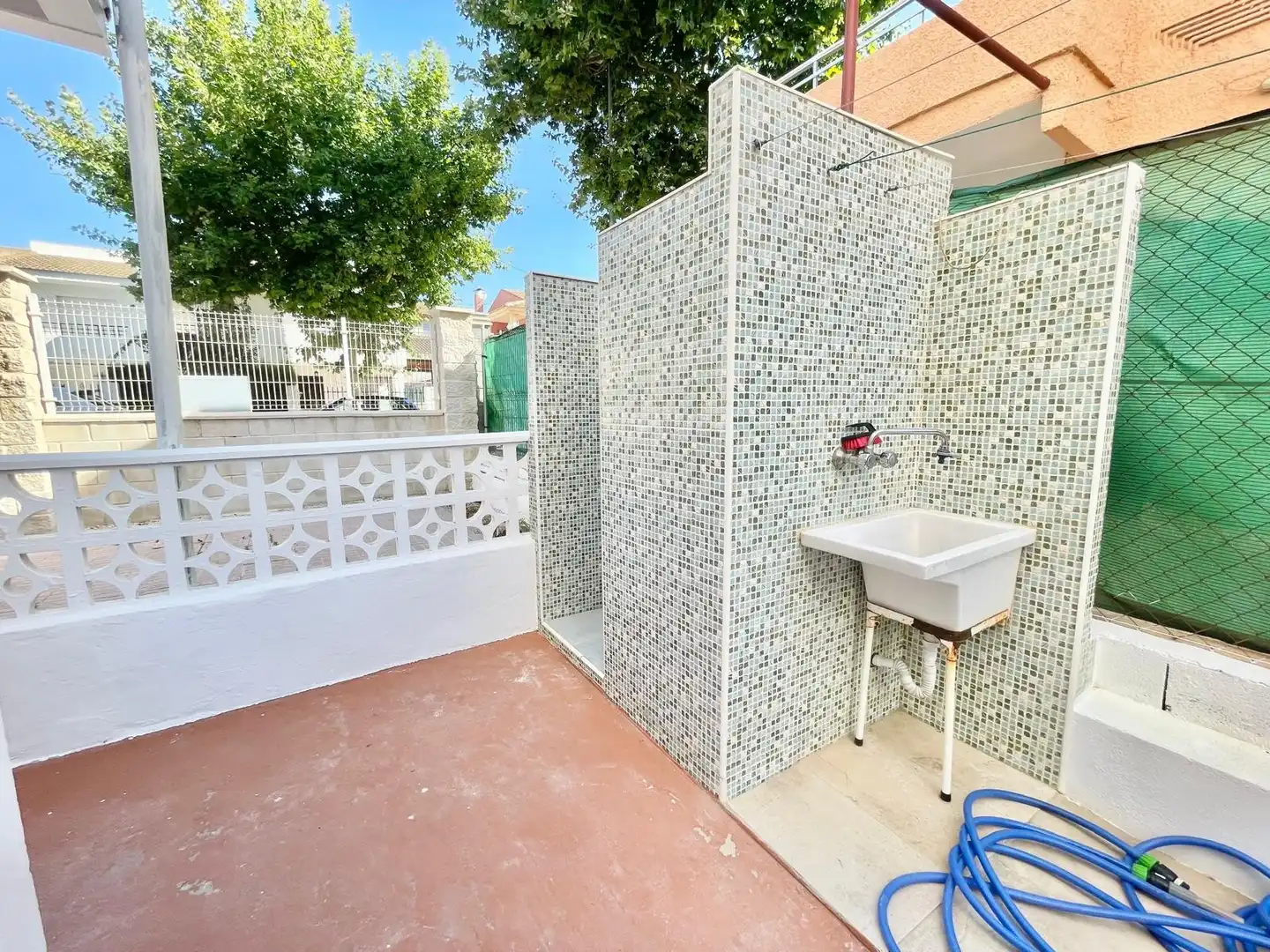 Badezimmer von Erdgeschoss zur Miete in Los Alcázares mit Terrasse, Möbliert und Mikrowelle