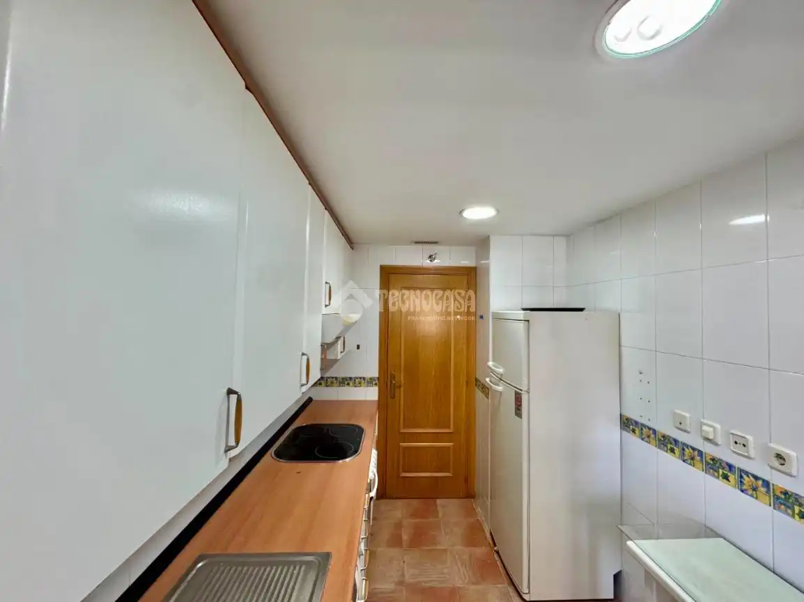 Kitchen of Flat for sale in Madrid  with Heating and Community pool