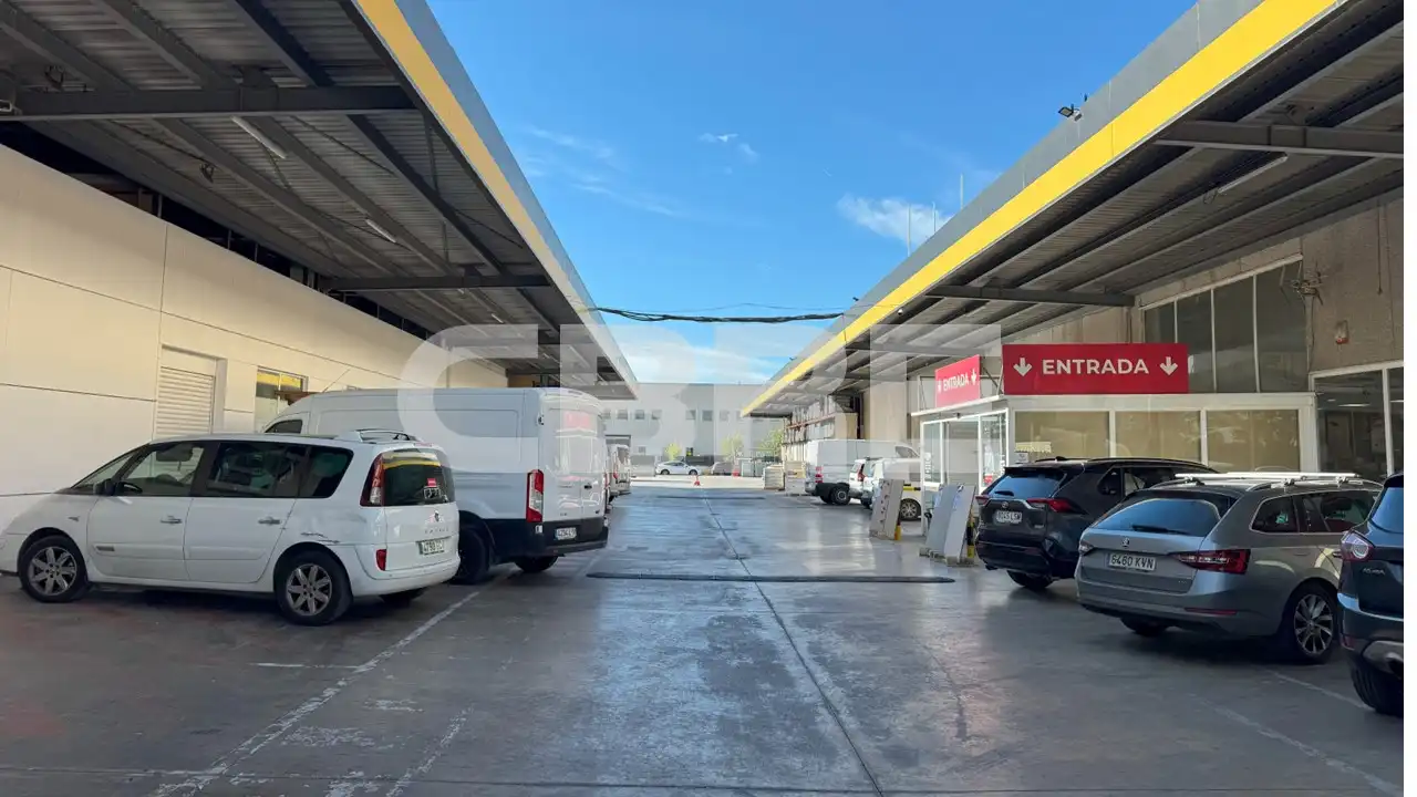 Aparcament de Nau industrial de lloguer en Getafe