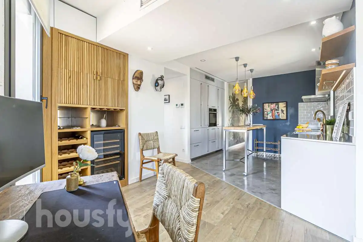 Ático en venta en Carrer de Jaume Fabra, El Poble Sec - Parc de Montjuïc