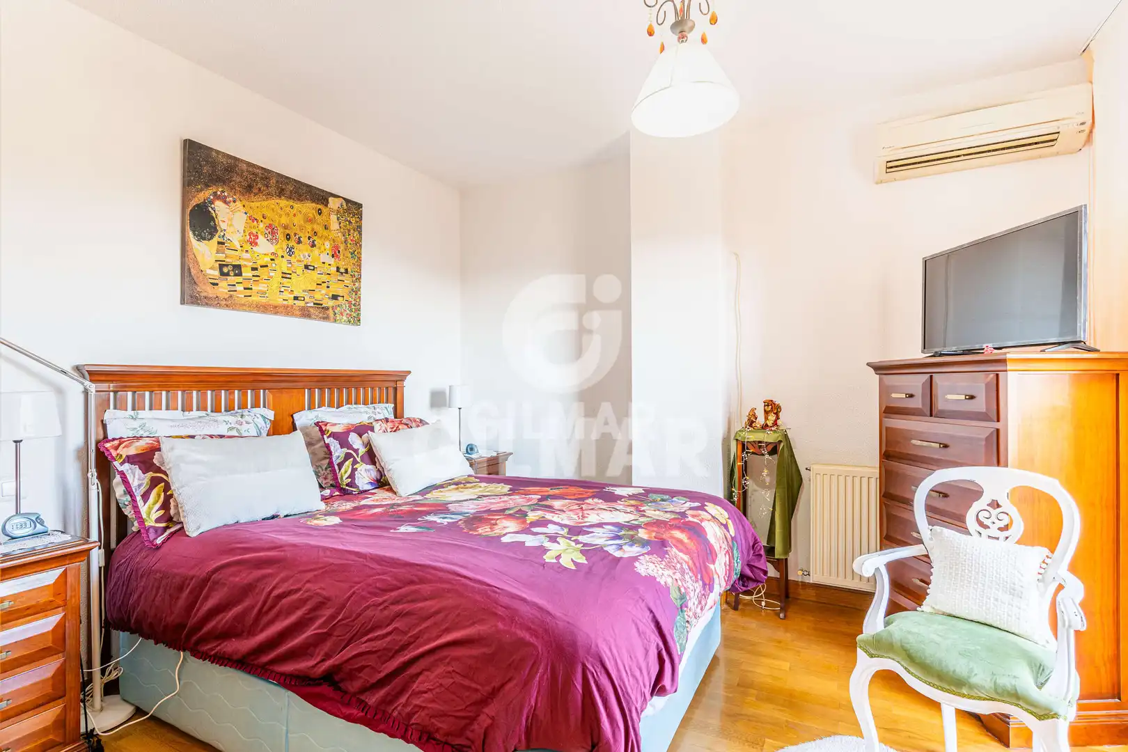 Habitación de Ático en venta en Parla con Calefacción, Jardín privado y Trastero
