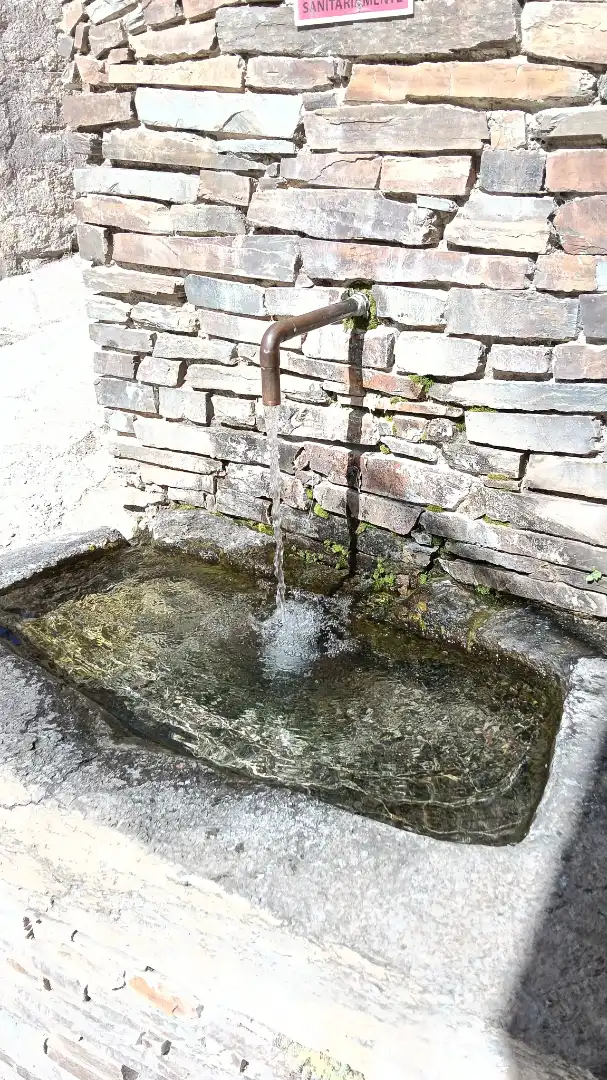 Außenansicht von Haus oder Chalet zum Verkauf in Alpujarra de la Sierra mit Terrasse