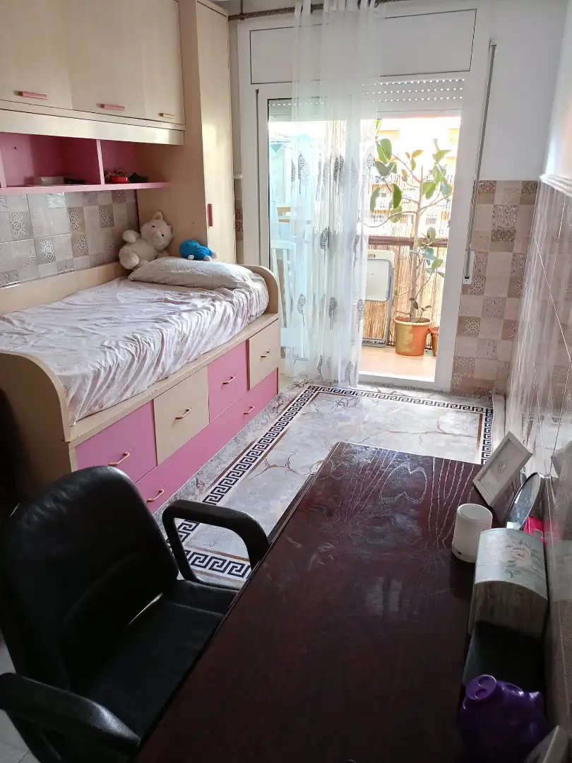 Habitación de Piso en venta en Mataró con Balcón