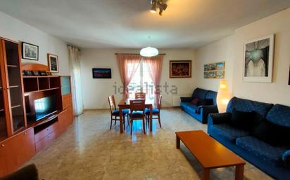 Living room of Flat to rent in La Puebla de Montalbán  with Air Conditioner, Terrace and Balcony