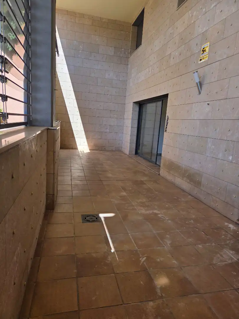 Terraza de Planta baja en venta en  Barcelona Capital con Aire acondicionado, Calefacción y Parquet