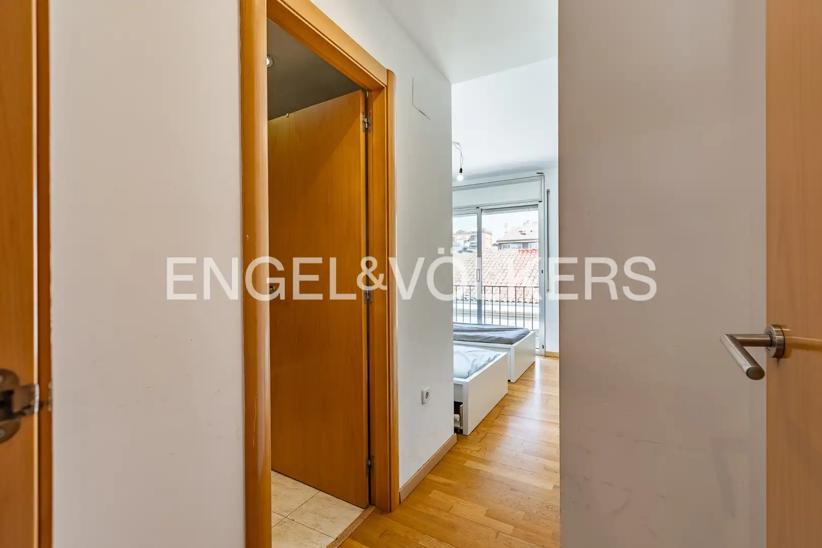 Habitación de Casa adosada en venta en Sabadell con Calefacción, Terraza y Balcón