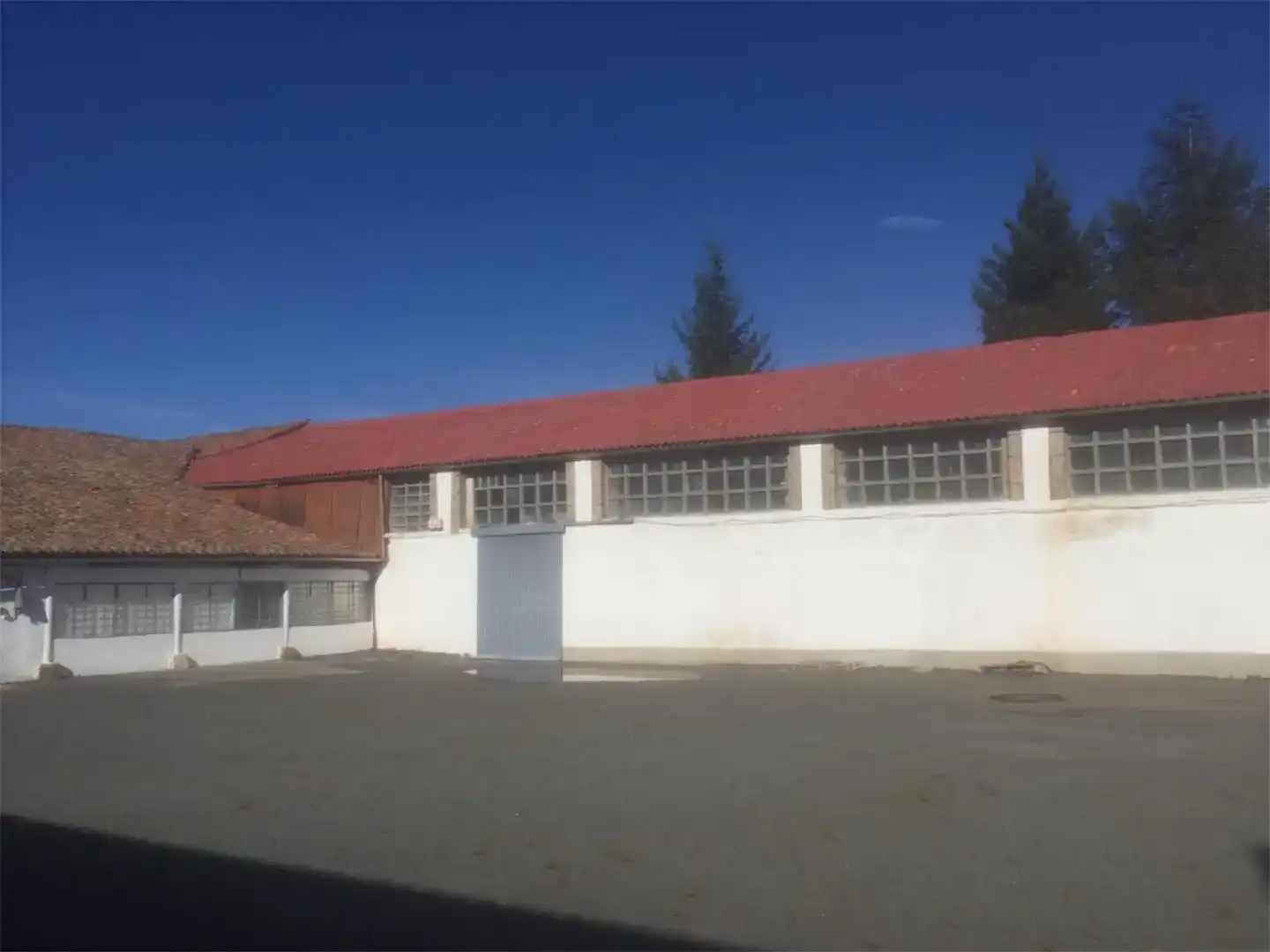 Vista exterior de Finca rústica en venda en Béjar amb Aire condicionat i Moblat