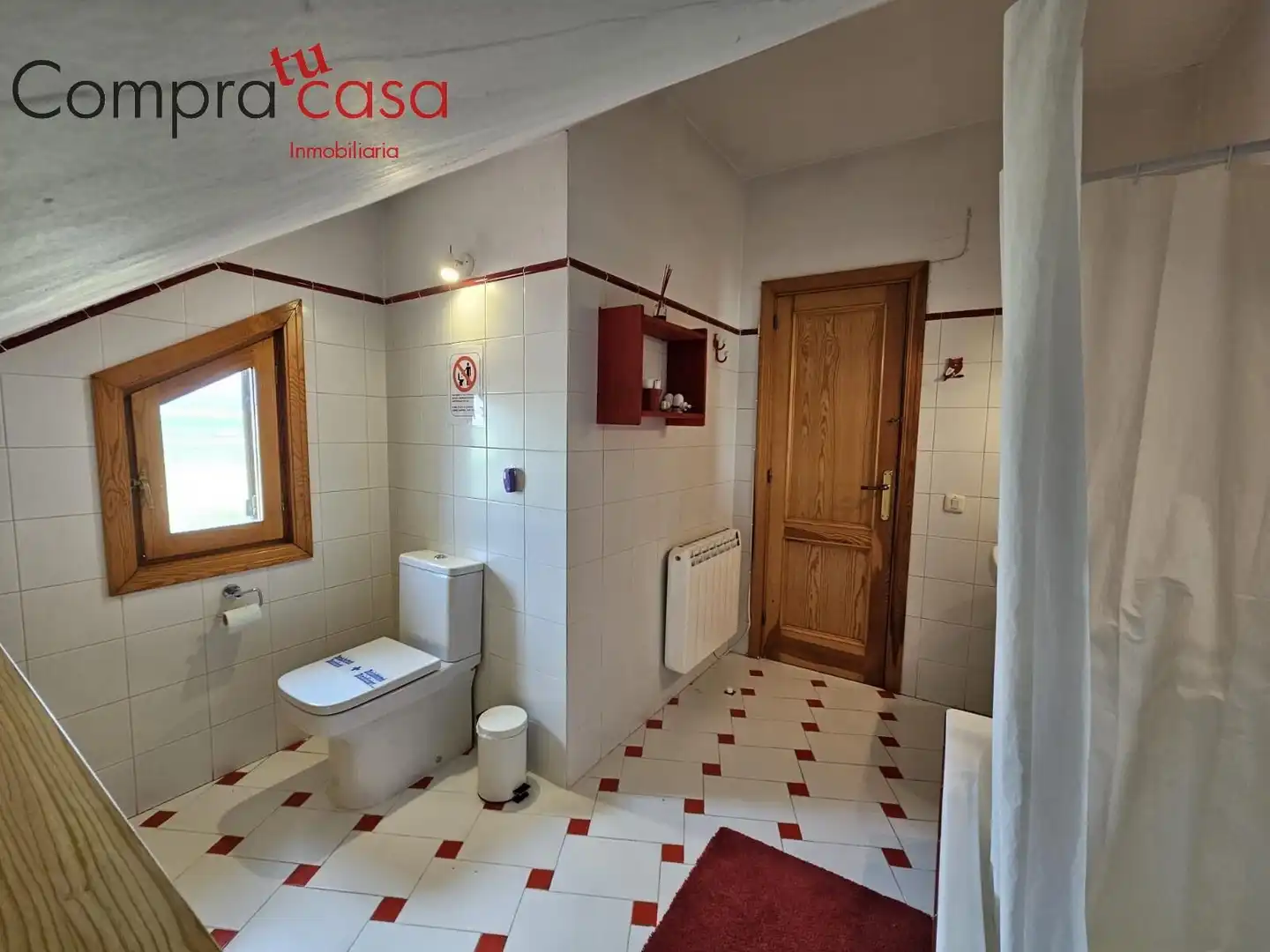 Baño de Casa o chalet en venta en Valverde del Majano con Calefacción, Jardín privado y Terraza