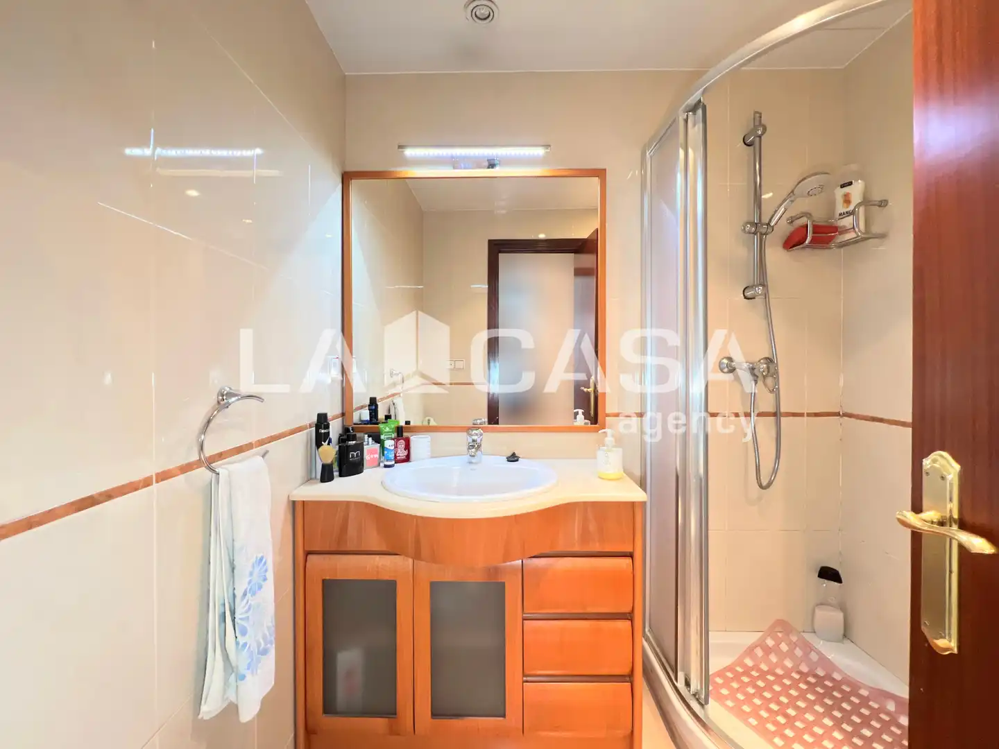 Bathroom of Flat for sale in Badalona  with Heating and Balcony