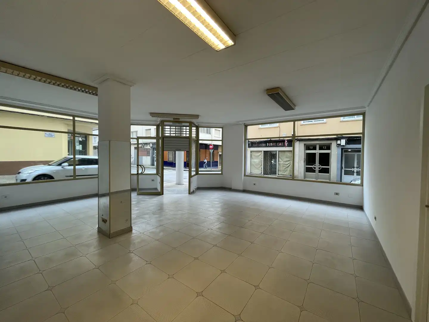 Locale commerciale in affitto a Alto del Castaño, imagen 14