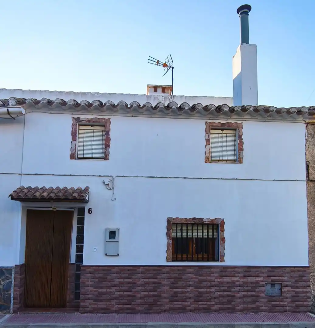 Vista exterior de Casa o chalet en venta en Chirivel con Terraza, Trastero y Amueblado