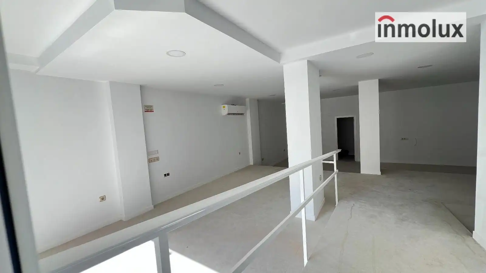 Local comercial de lloguer a Calle General Lacy, imagen 3