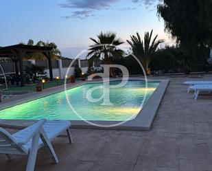 Piscina de Casa o xalet en venda en Busot amb Aire condicionat, Calefacció i Jardí privat