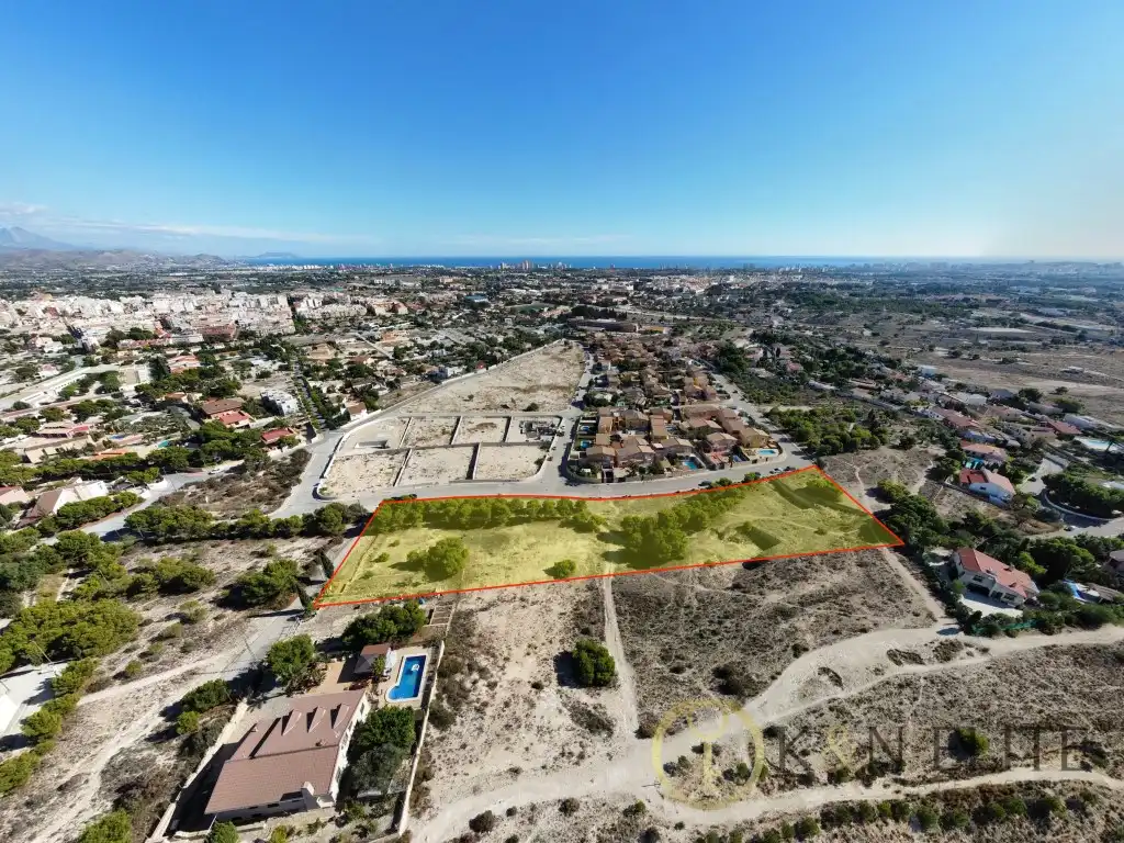 Terreny residencial en venda a Centro, imagen 2