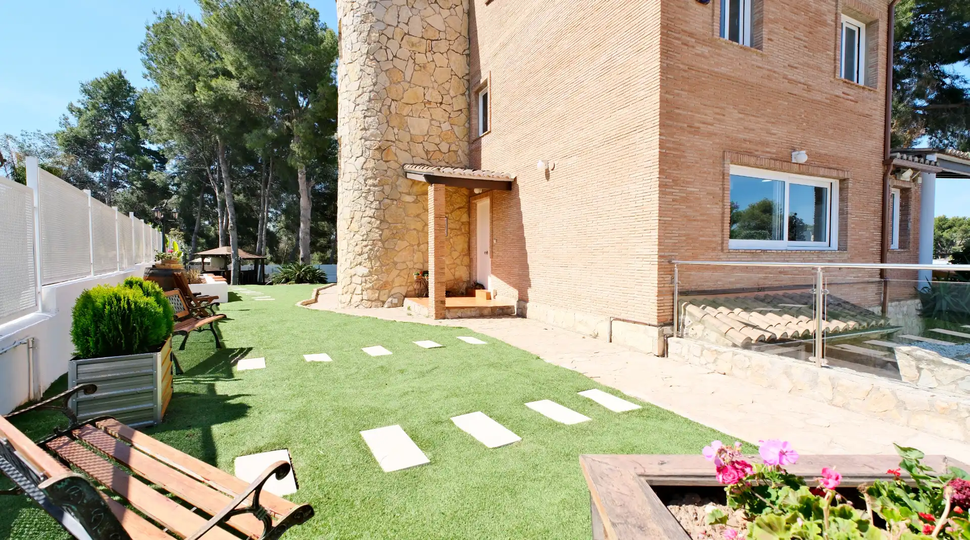 Chalet con terraza en venta en Alfinach - Los Monasterios, imagen 8