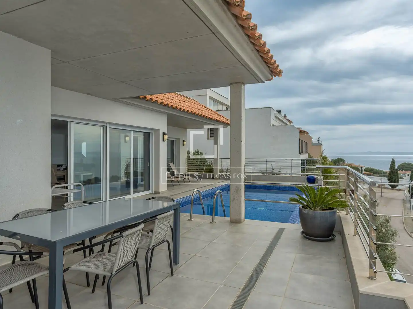 Terrace of Houses for sale in Roses  with Air Conditioner, Heating and Terrace