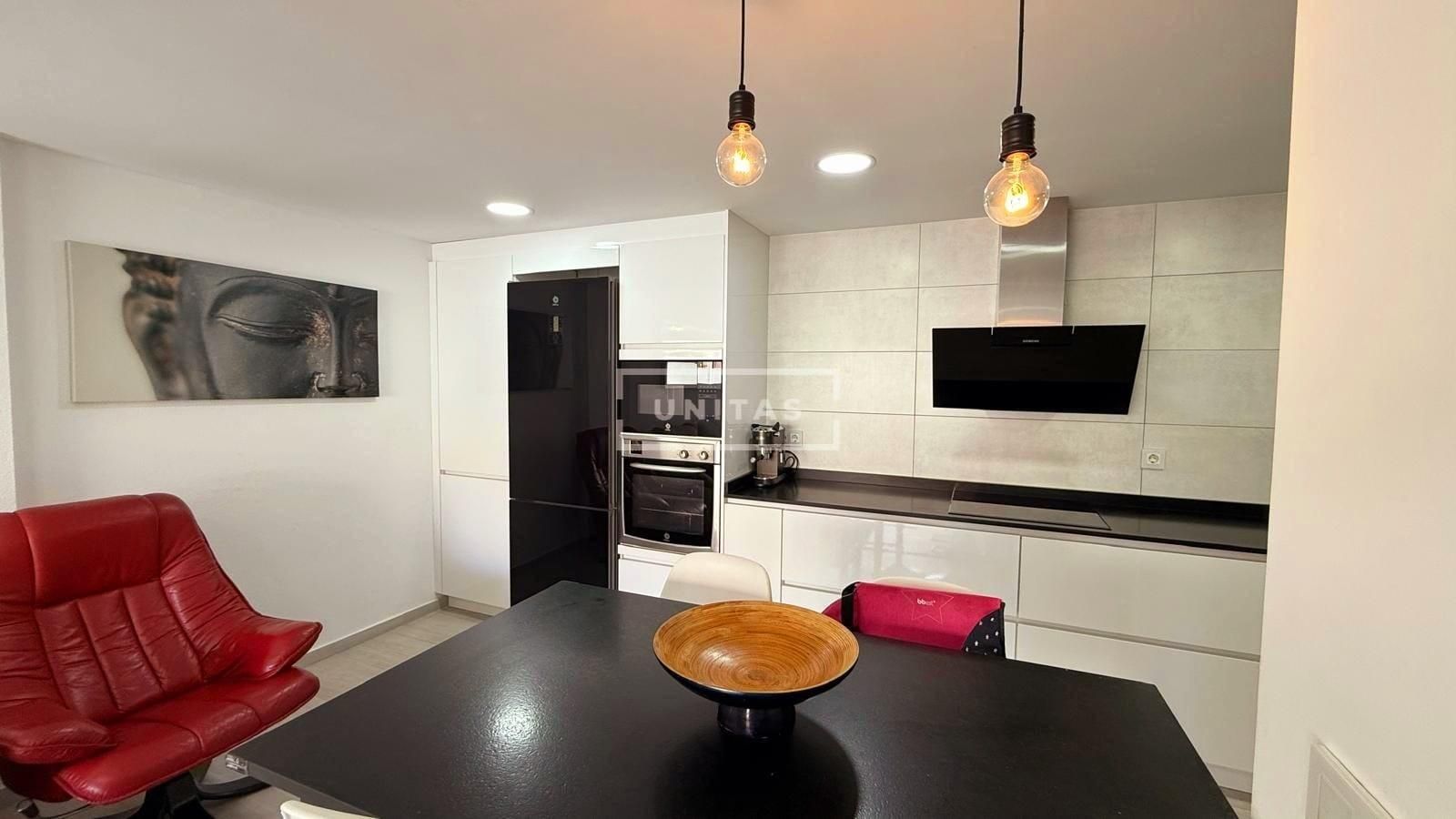 Kitchen of House or chalet for sale in Santa Pola  with Air Conditioner, Private garden and Terrace