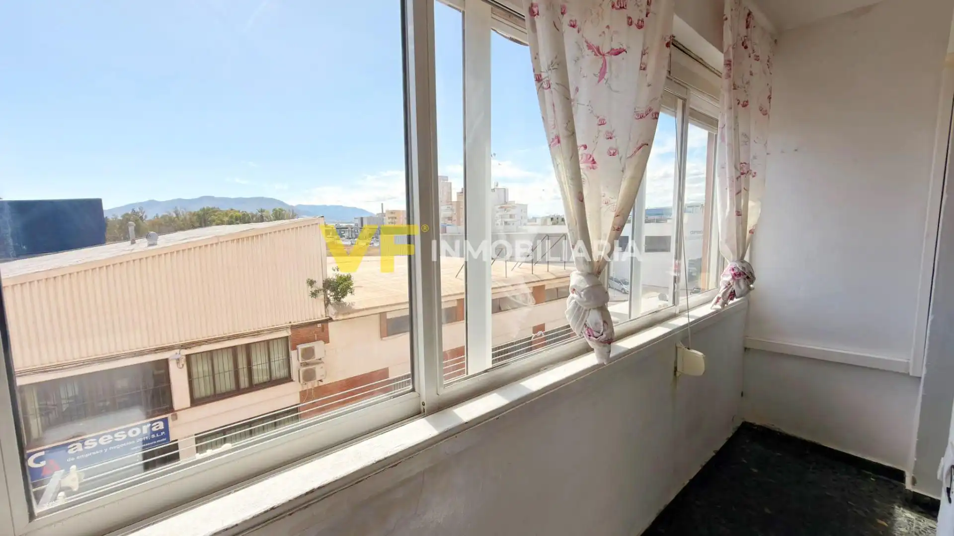 Vista exterior de Pis en venda en Málaga amb Balcó i Piscina comunitària