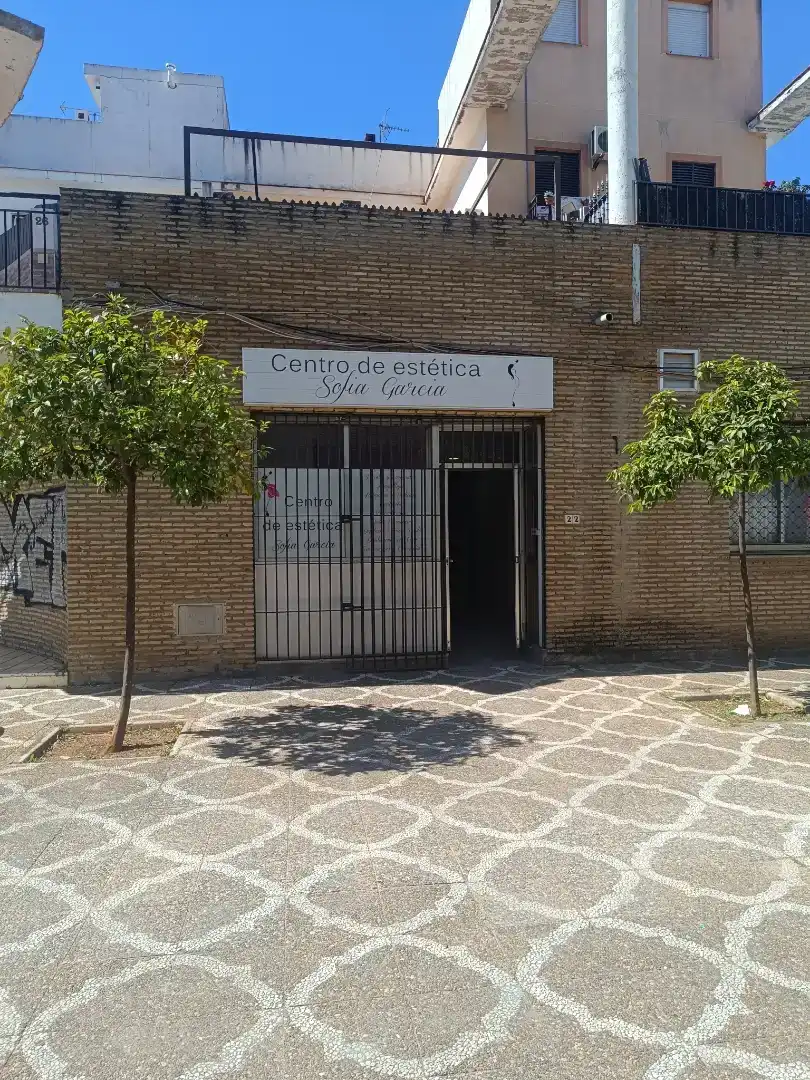 Planta baja de alquiler en Dos Hermanas con Aire acondicionado