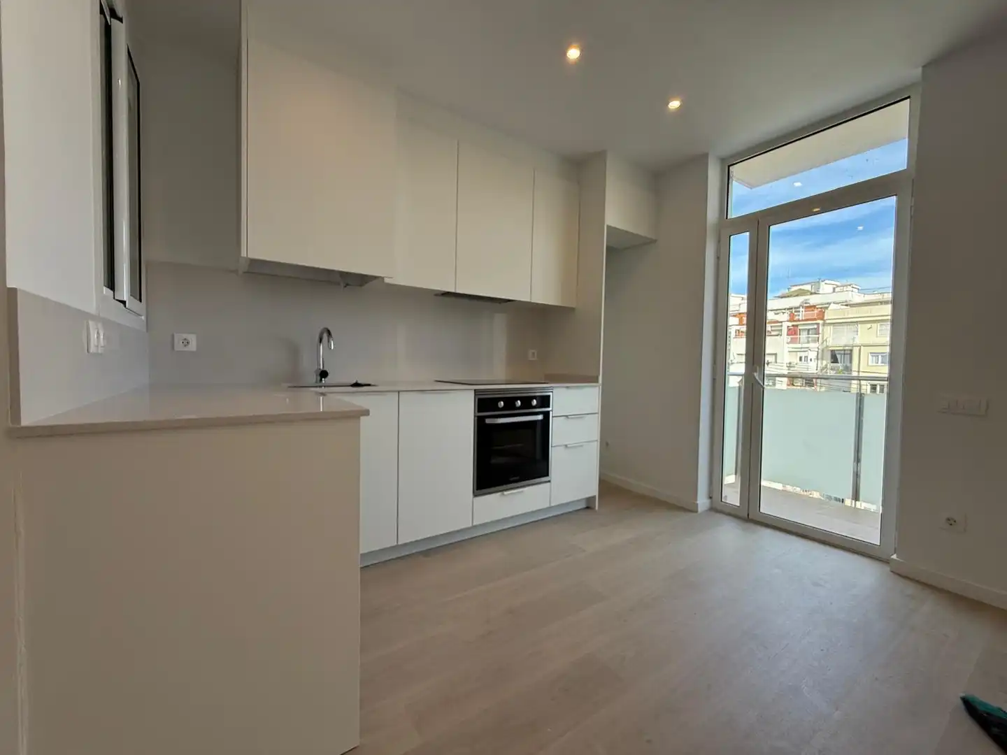 Piso con terraza en venta en Sants - Montjuïc, imagen 3