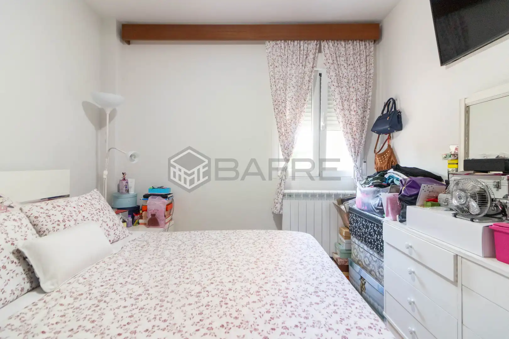 Habitación de Piso en venta en Madrid con Calefacción