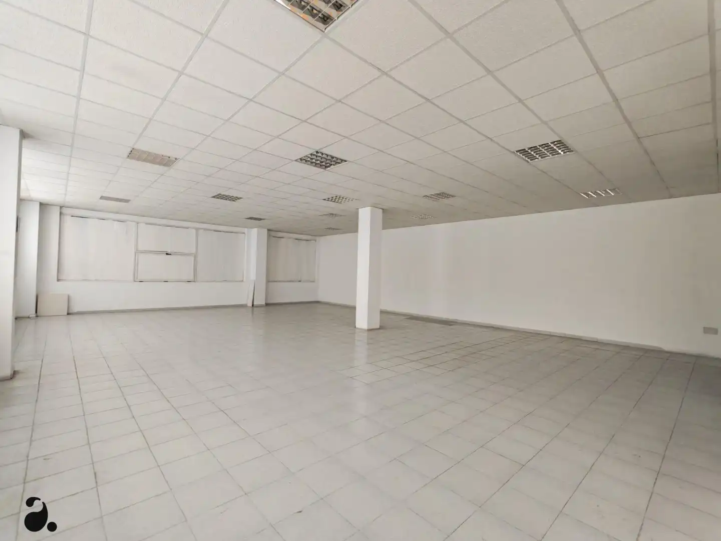 Local comercial de lloguer a Calle de Azuela, imagen 25