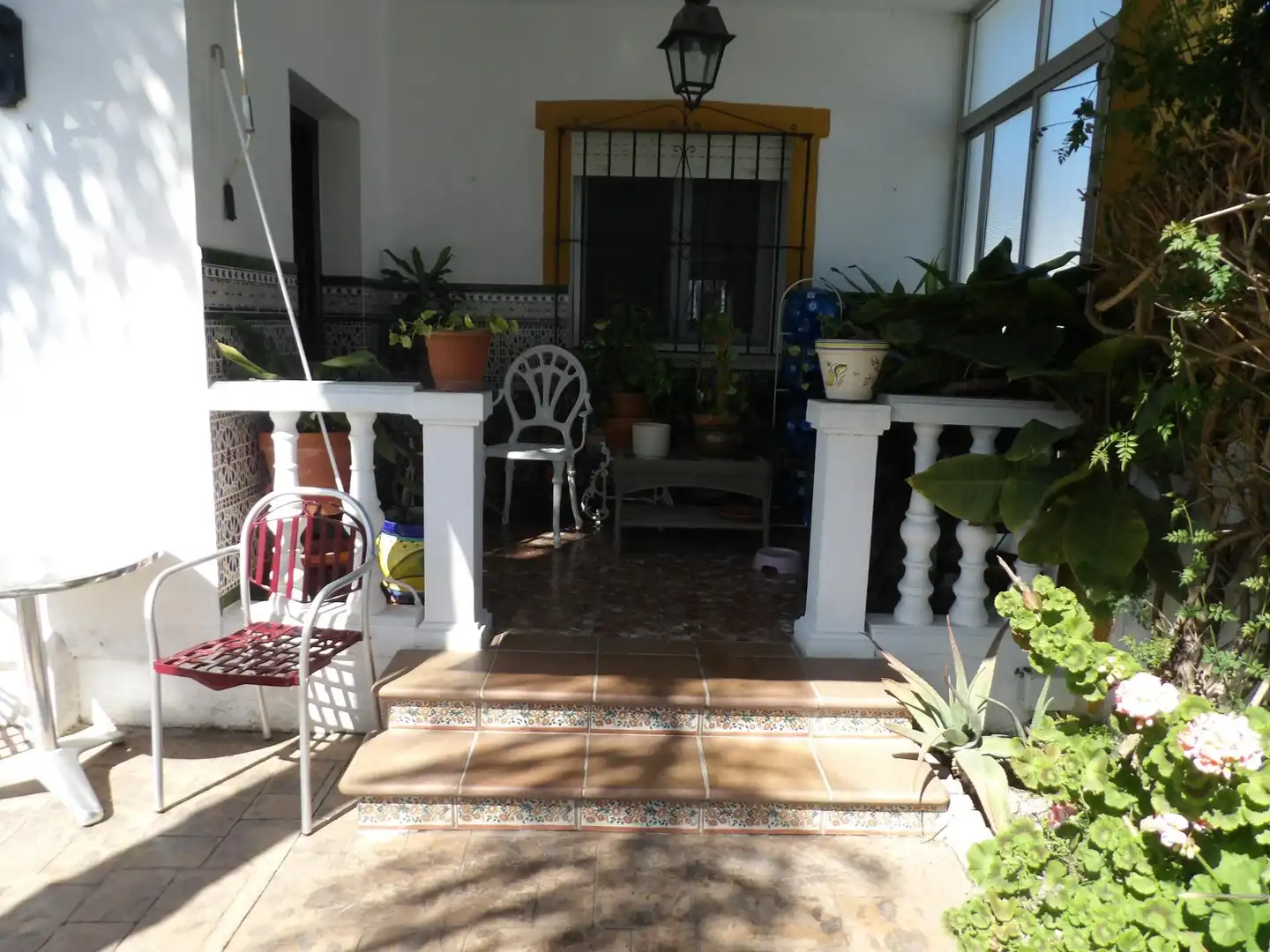 Houses for sale in Algeciras  with Air Conditioner, Private garden and Storage room