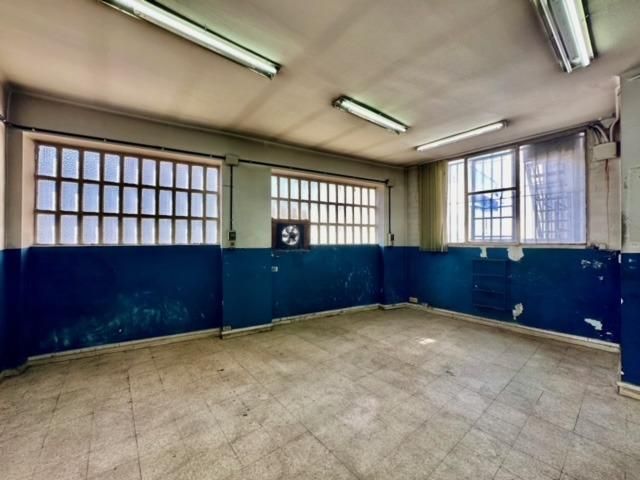 Premises for sale in  Barcelona Capital