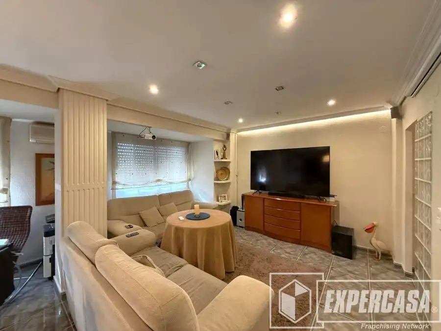 Appartamento con ascensore in vendita a Calle Duc de Llíria 60, imagen 3
