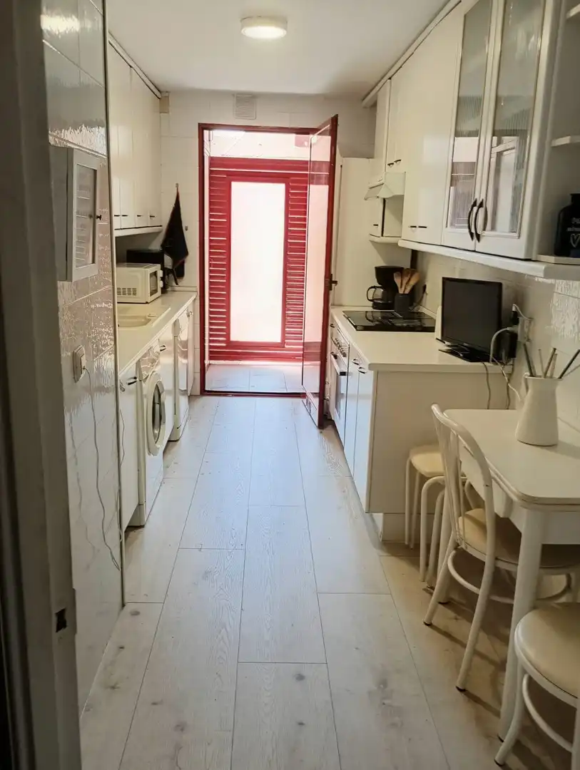 Flat with pool for sale in Villaverde, imagen 5