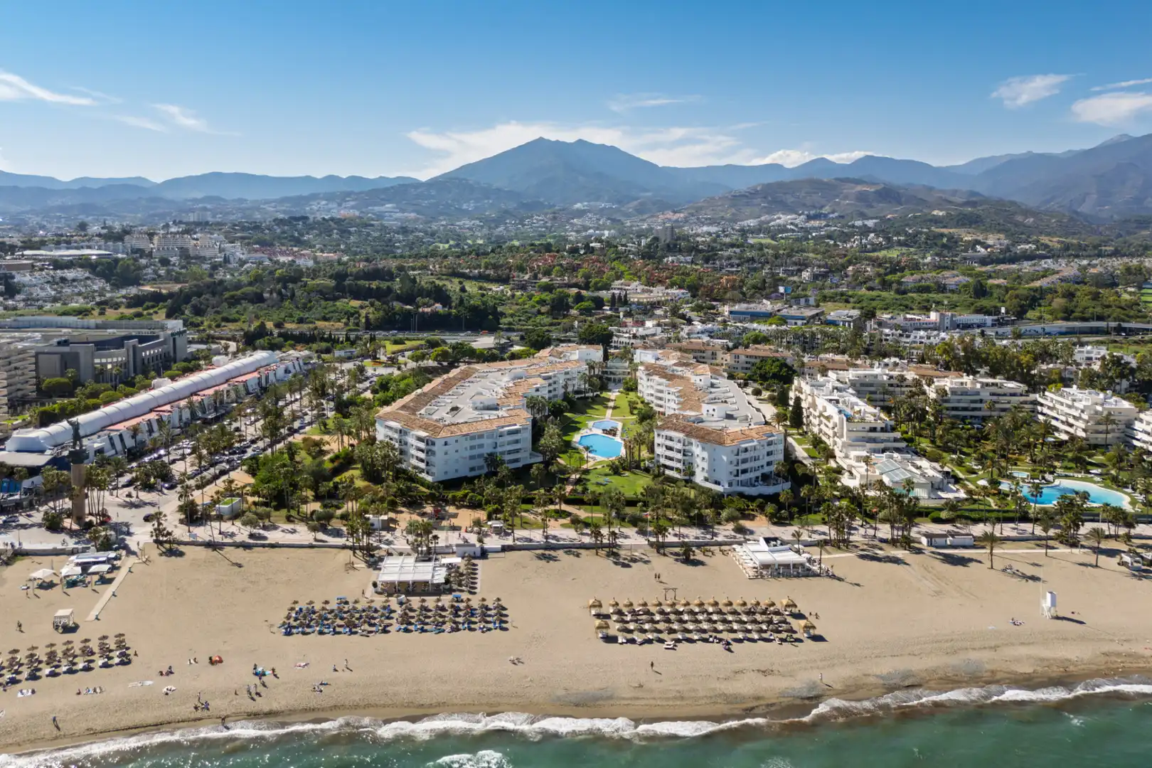 Apartament amb piscina en venda a Nueva Andalucía, imagen 13
