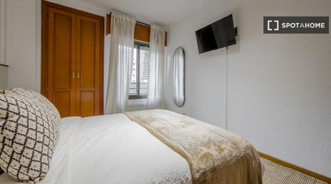 Photo 5 of Flat to share in Adelfas,  Madrid Capital