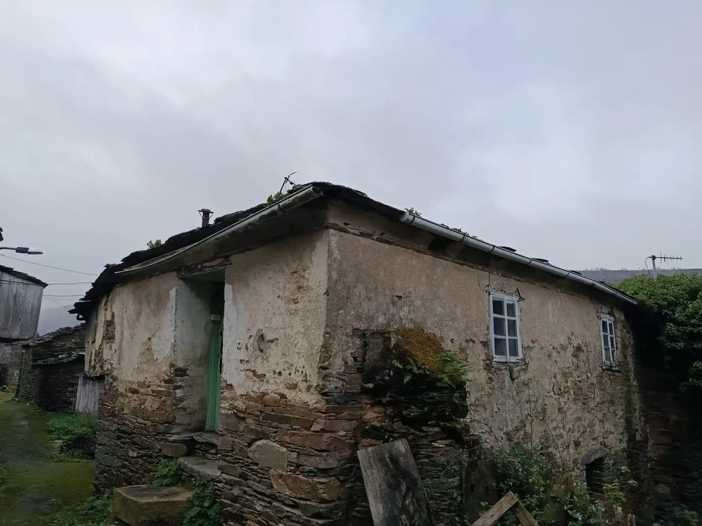 Vista exterior de Finca rústica en venda en A Pontenova   amb Jardí privat, Terrassa i Balcó