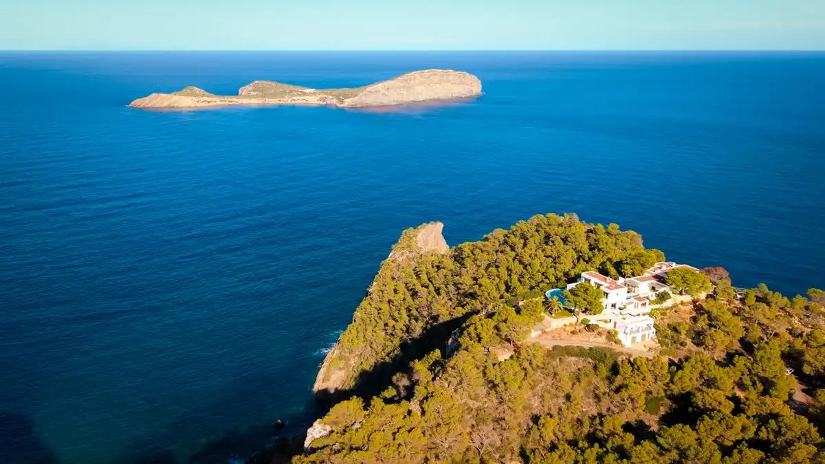 Casa o xalet en venda en Santa Eulària des Riu amb Aire condicionat, Calefacció i Jardí privat